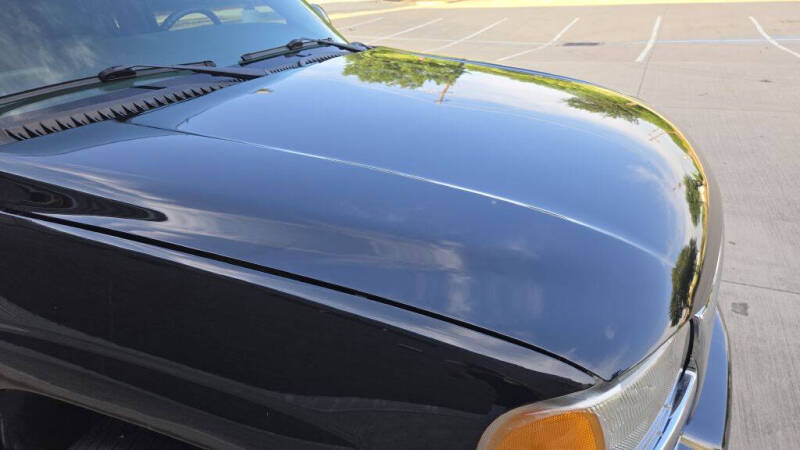 2004 GMC Yukon SLE - Photo 18
