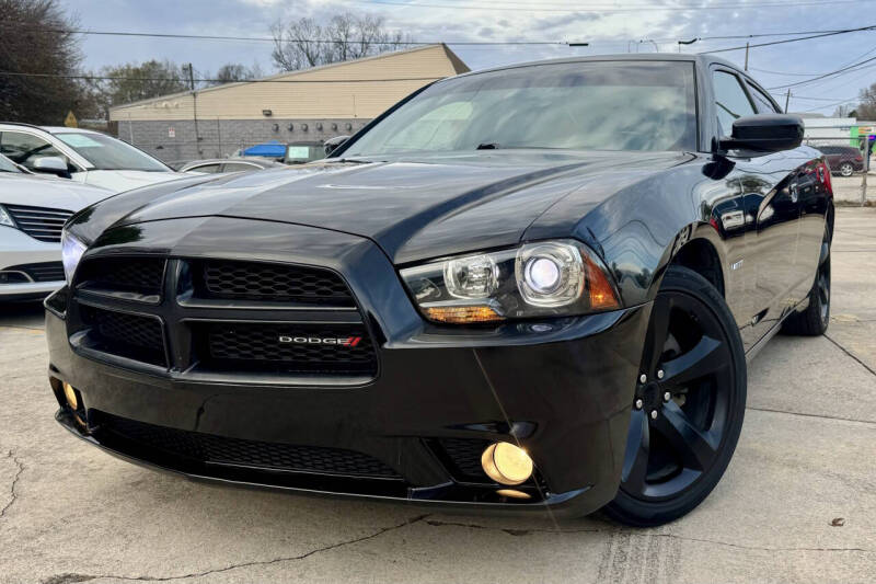 2014 Dodge Charger R/T's photo