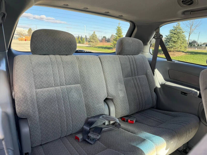 2003 Toyota Sienna CE