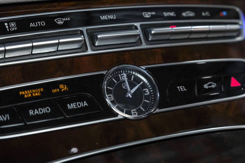 2019 Mercedes-Benz E-Class E 300 4MATIC