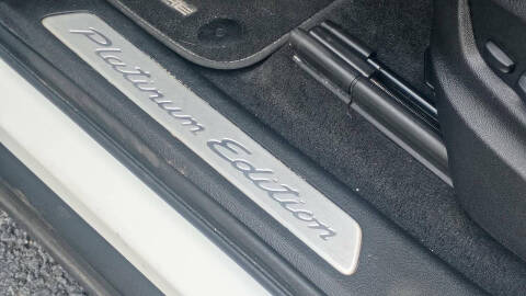 2023 Porsche Cayenne Platinum Edition