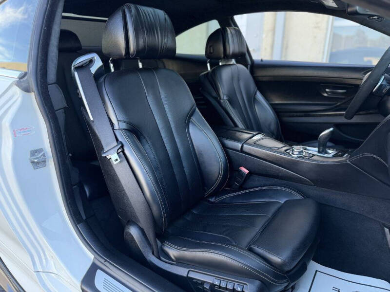 2012 BMW 6 Series 640i