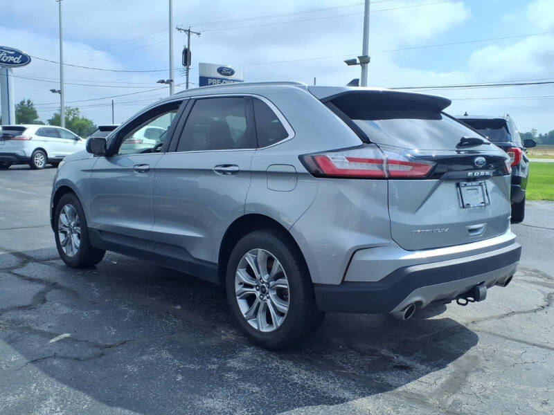 2024 Ford Edge Titanium