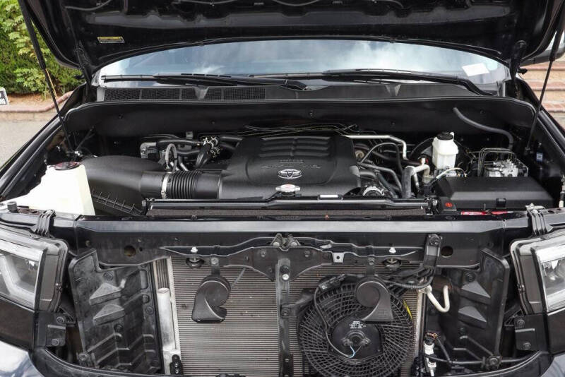 2021 Toyota Sequoia Platinum