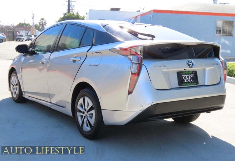 2018 Toyota Prius Three