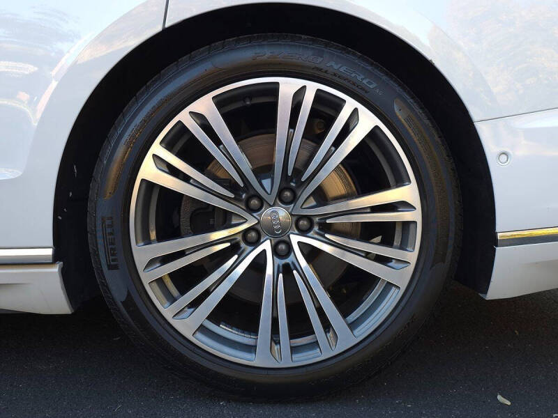 2019 Audi A8 L quattro 60 TFSI