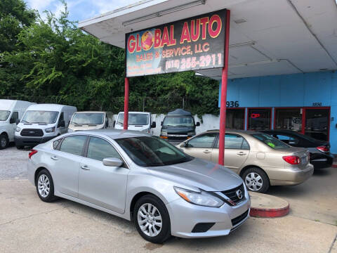 2017 Nissan Altima for sale at Global Auto Sales and Service in Nashville TN