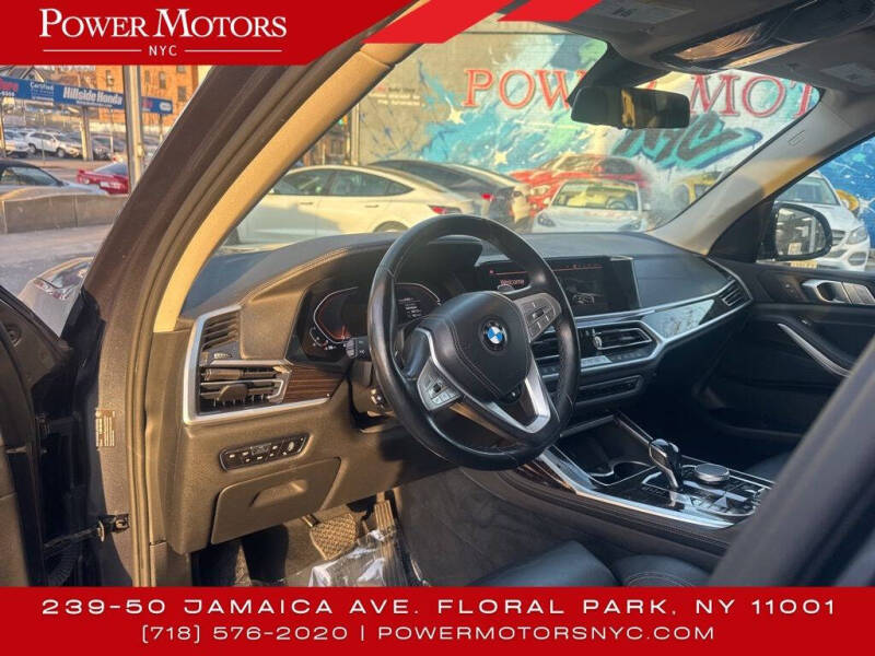 2021 BMW X7 xDrive40i