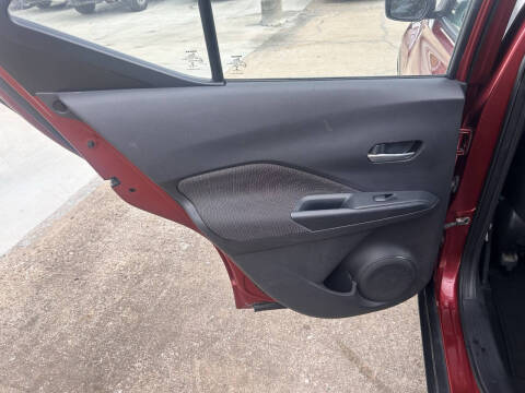 2018 Nissan Kicks SV