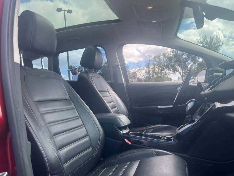 2017 Ford C-MAX Hybrid Titanium