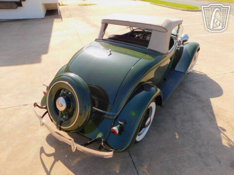 1934 Ford Roadster