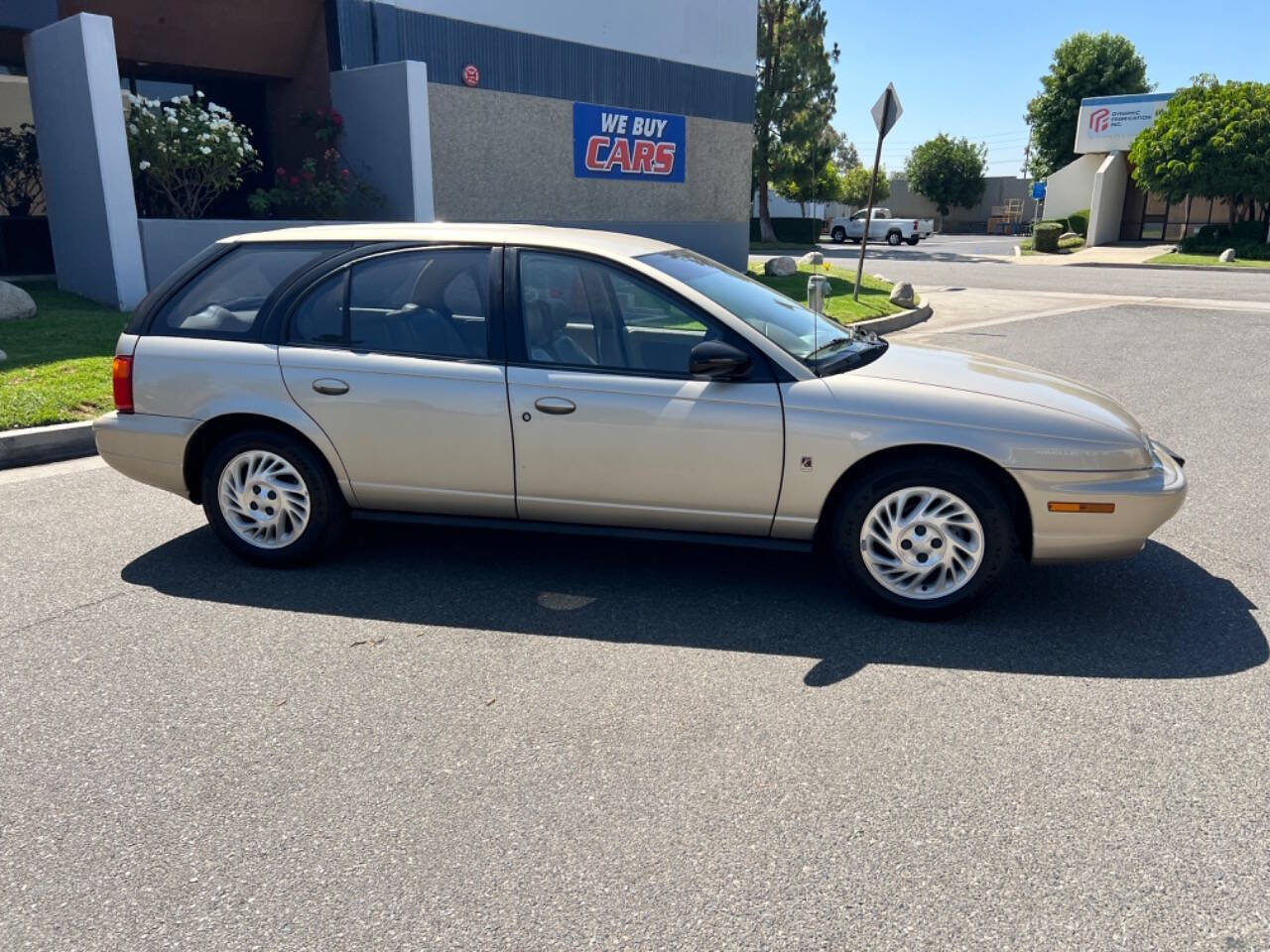 1998 Saturn S-Series for sale at ZRV AUTO INC in Brea, CA