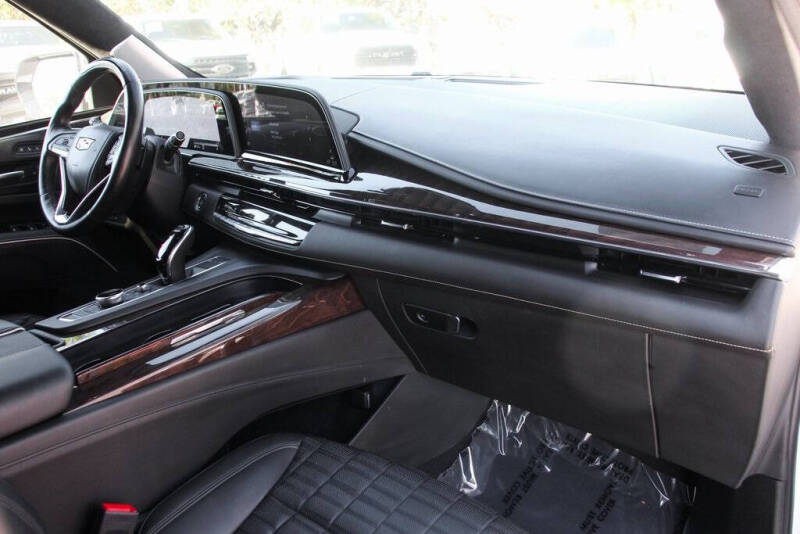 2023 Cadillac Escalade Sport Platinum