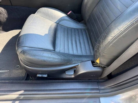 2003 Ford Thunderbird