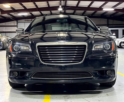 2014 Chrysler 300 C John Varvatos Limited Edition
