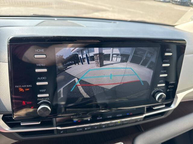 2023 Toyota Sienna XLE 7-Passenger