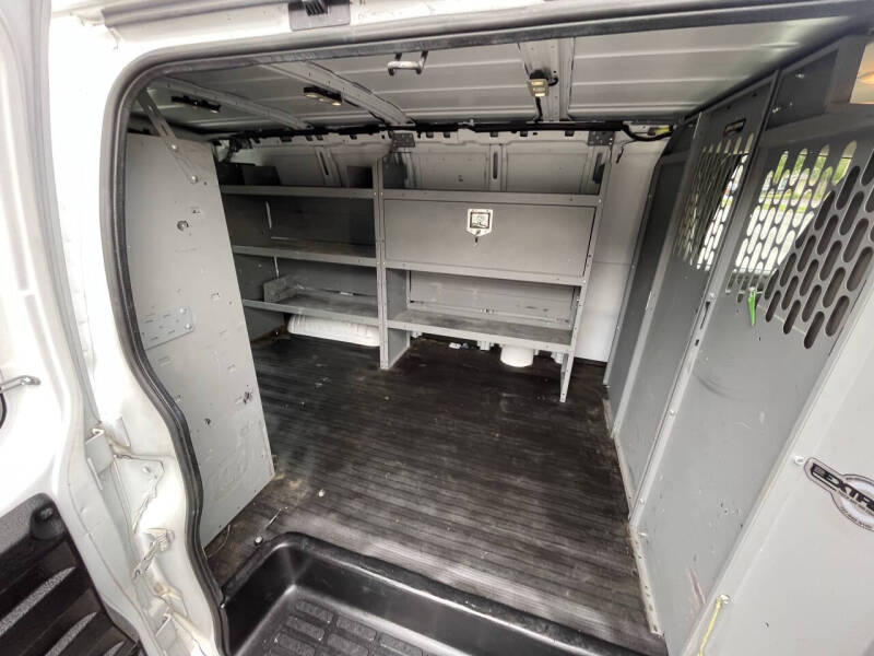 2020 Chevrolet Express 2500