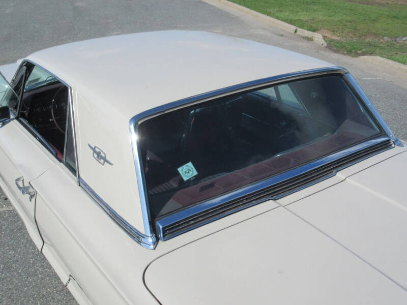 1965 Ford Thunderbird