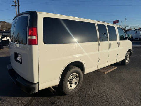 2016 Chevrolet Express LS 3500
