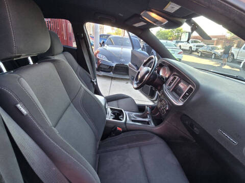 2019 Dodge Charger SXT