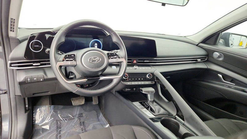 2023 Hyundai Elantra