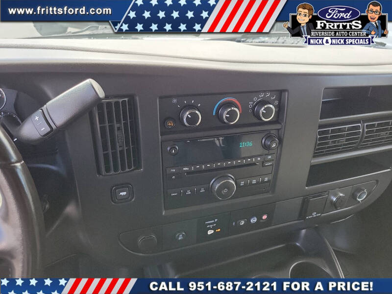 2017 GMC Savana LT 3500