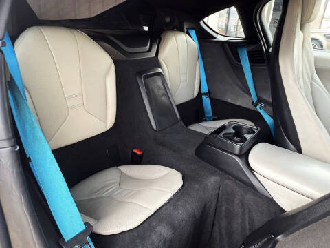 2015 BMW i8
