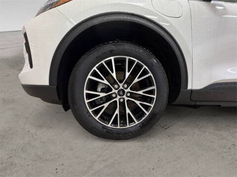 2025 Ford Escape Plug-In Hybrid PHEV