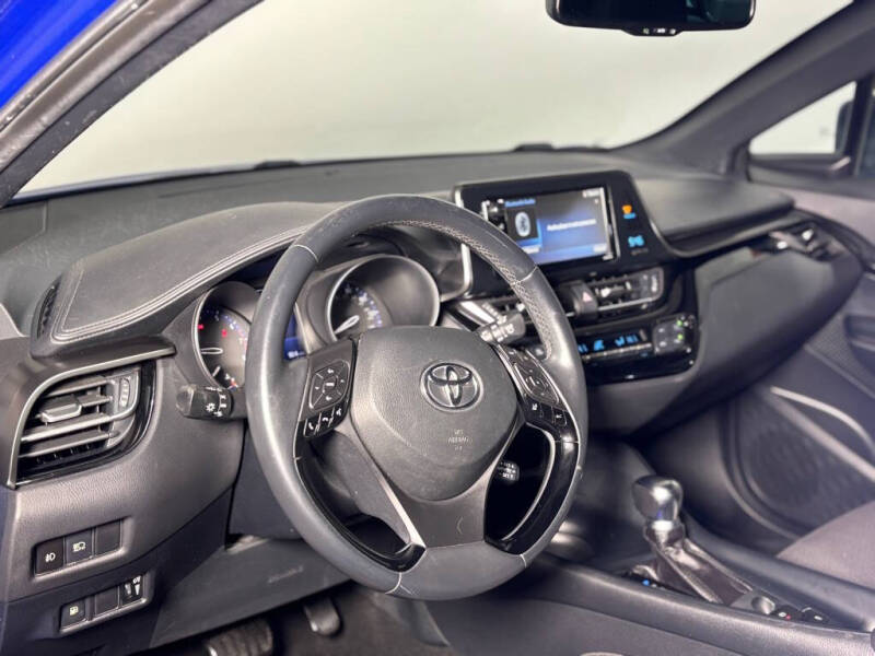 2018 Toyota C-HR XLE