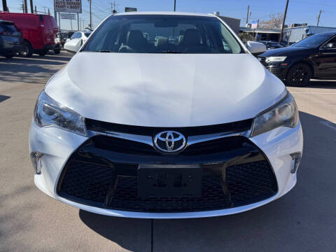 2016 Toyota Camry SE