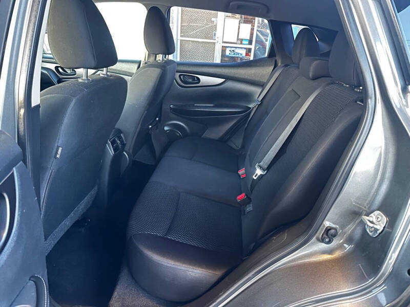 2017 Nissan Rogue Sport S