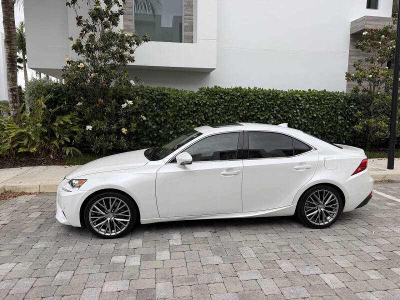 2016 Lexus IS 200t