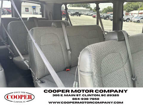 2025 Chevrolet Express LS 3500
