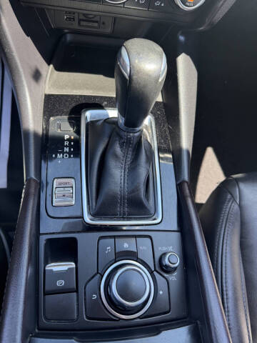 2017 Mazda MAZDA3 Touring