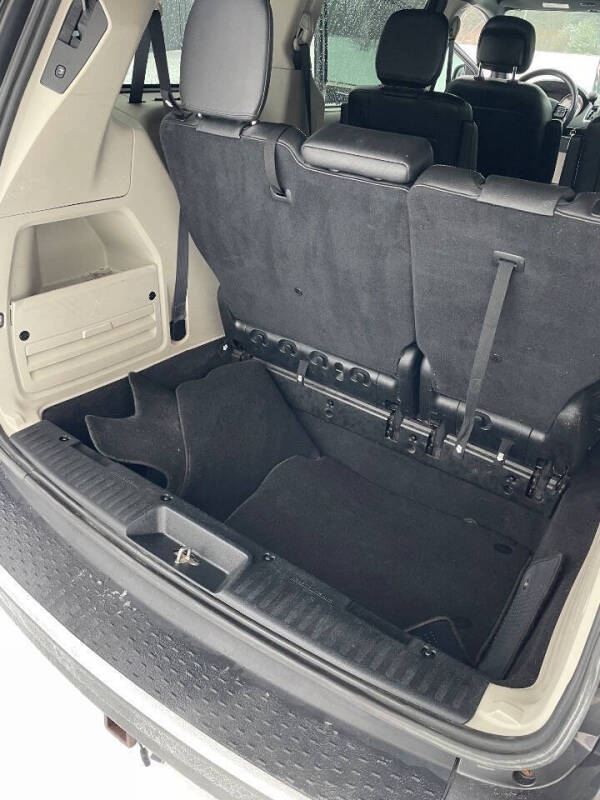 2016 Dodge Grand Caravan SXT Plus