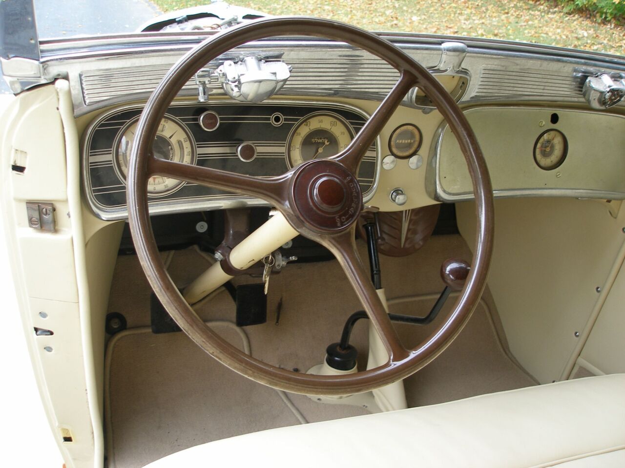 1935 Auburn Convertible 15
