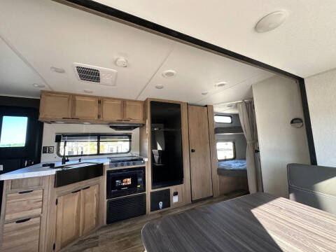 2024 Forest River Wolf Den 262DBH **SALE PENDING