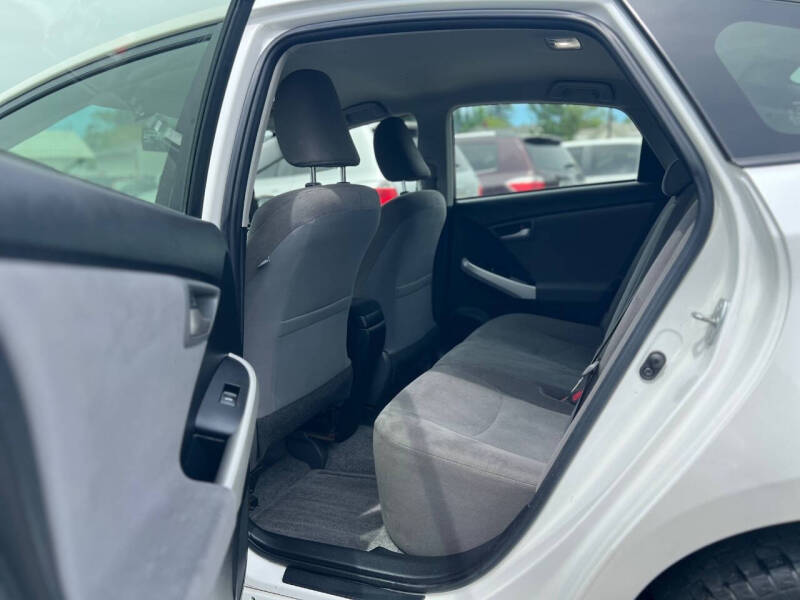 2015 Toyota Prius Three