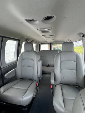 2011 Ford E-Series E-150 XL