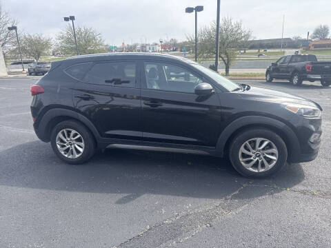 2016 Hyundai Tucson SE