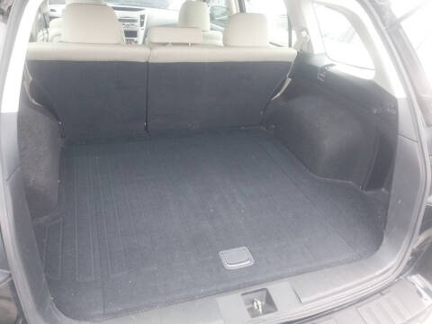 2010 Subaru Outback 2.5i