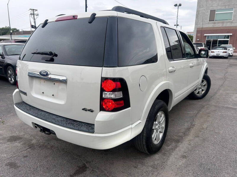 2010 Ford Explorer XLT