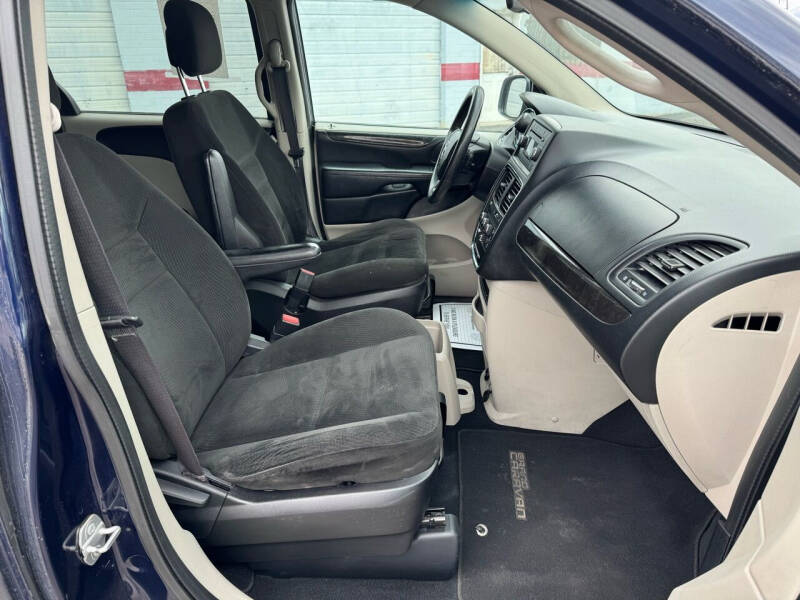 2015 Dodge Grand Caravan American Value Package