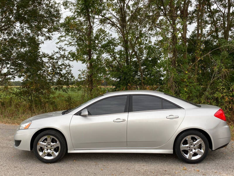 2010 Pontiac G6 for sale at RAYBURN MOTORS in Murray KY