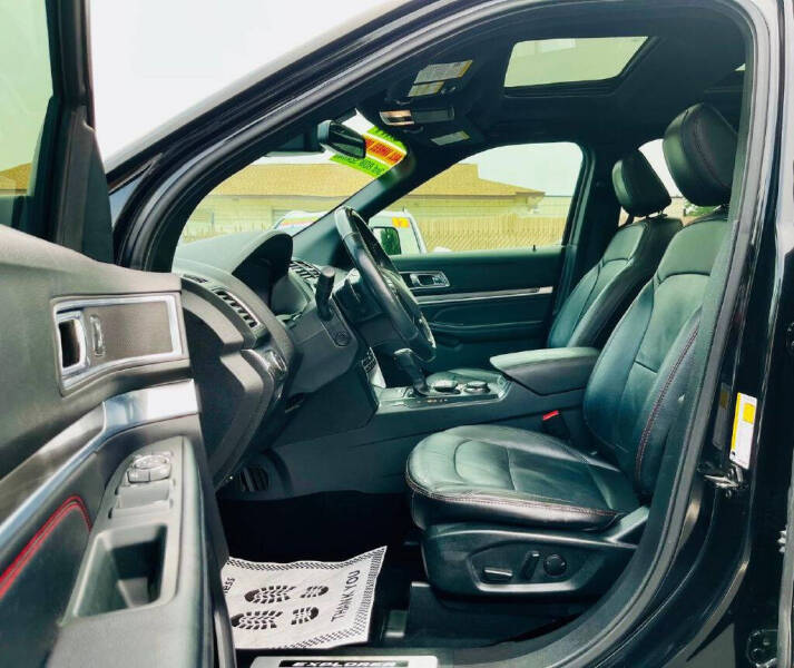 2019 Ford Explorer Sport