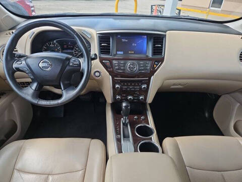 2016 Nissan Pathfinder Platinum