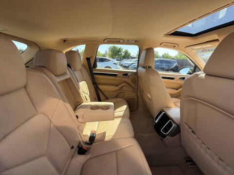 2012 Porsche Cayenne Tiptronic