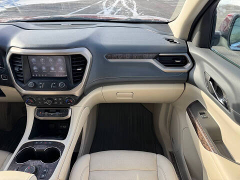 2021 GMC Acadia Denali