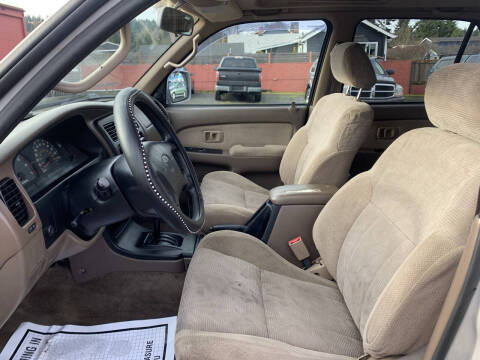 2000 Toyota 4Runner SR5