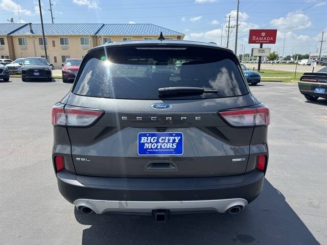 2020 Ford Escape SEL